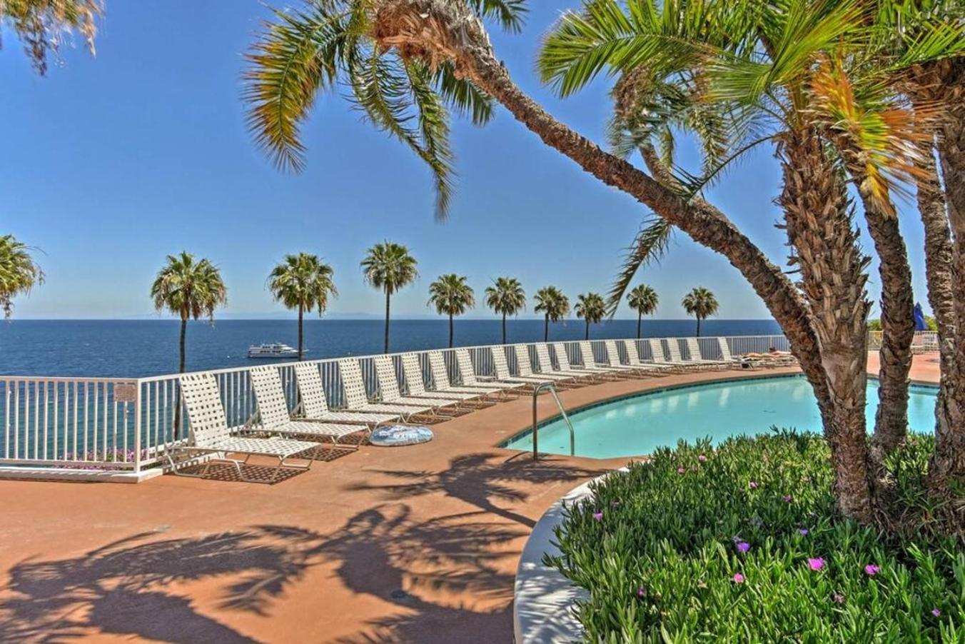 Lux Oceanfront Villa With Breathtaking Views Avalon Εξωτερικό φωτογραφία